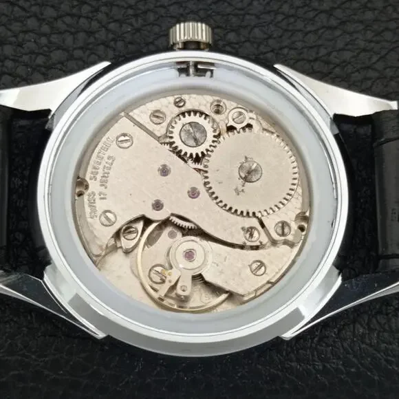 Vintage 1975 Fortis Manual Mens Silver Watch W/Leather Strap & Green accents - Picture 9 of 9